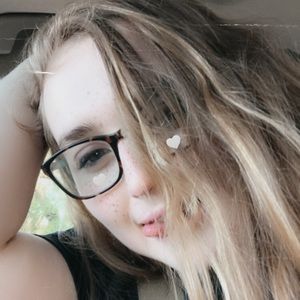 Meet your Posher, Kenna